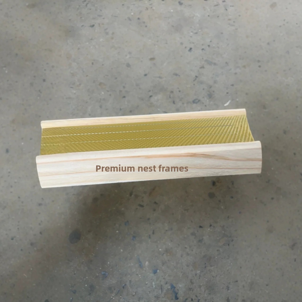 ชุดรังผึ้ง 8 เฟรม พร้อมแผ่นรัง - Beehive Frame Wax บทวิจารณ์และราคา